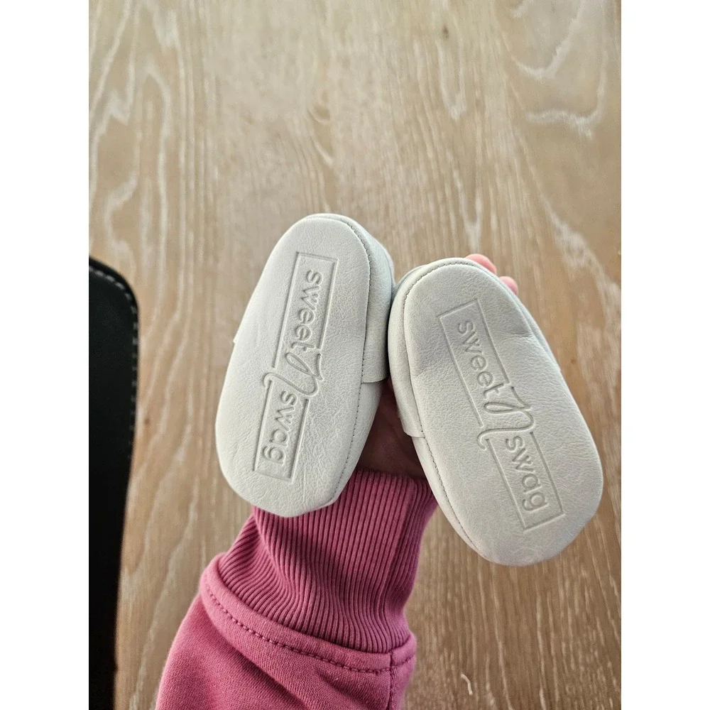 Sweet n swag baby‎ moccasins size 2